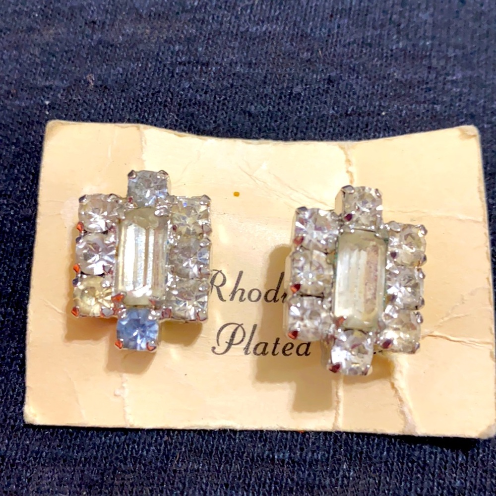 Rhodium plated pins